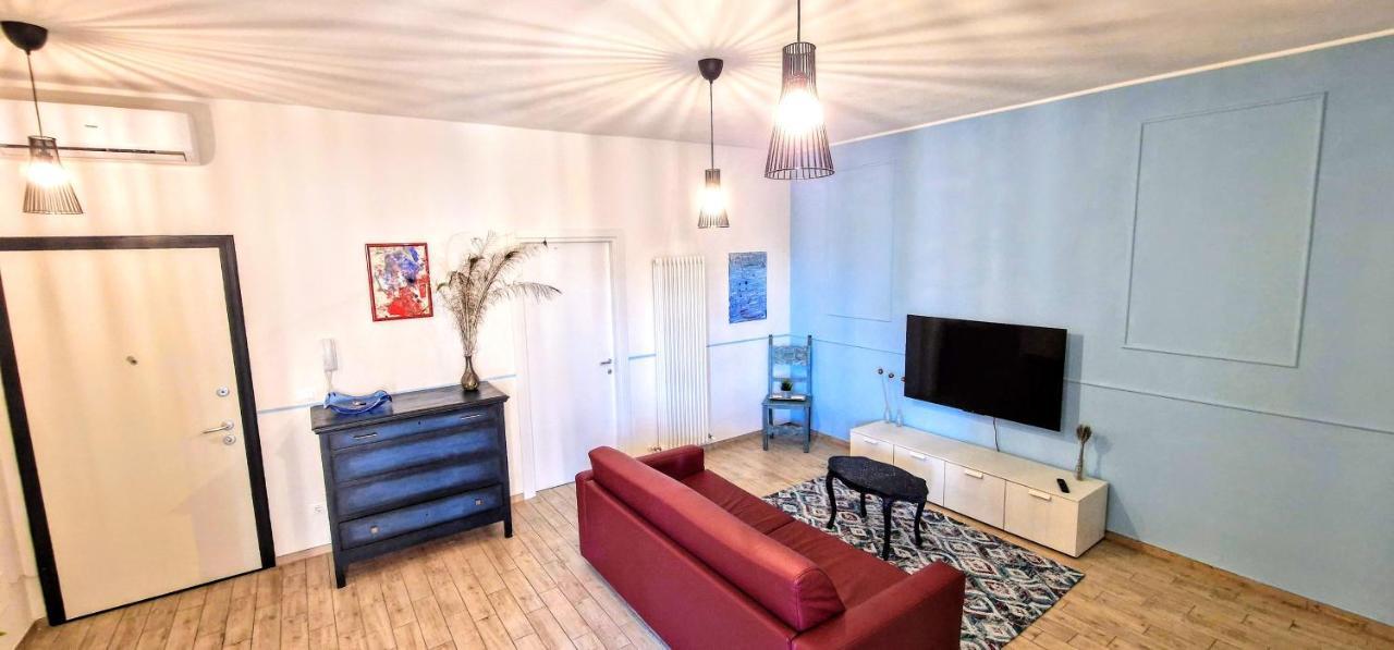 Central City Rooms M09 Apartment Bologna Exterior foto