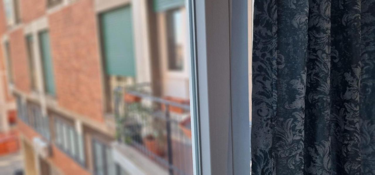 Central City Rooms M09 Apartment Bologna Exterior foto
